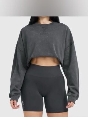 ISO!! Oner Active raw lounge crop sweater ANY COLOR XS